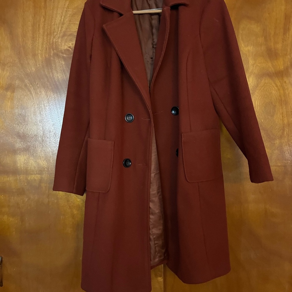 Elegant Women's Double-Breasted Coat